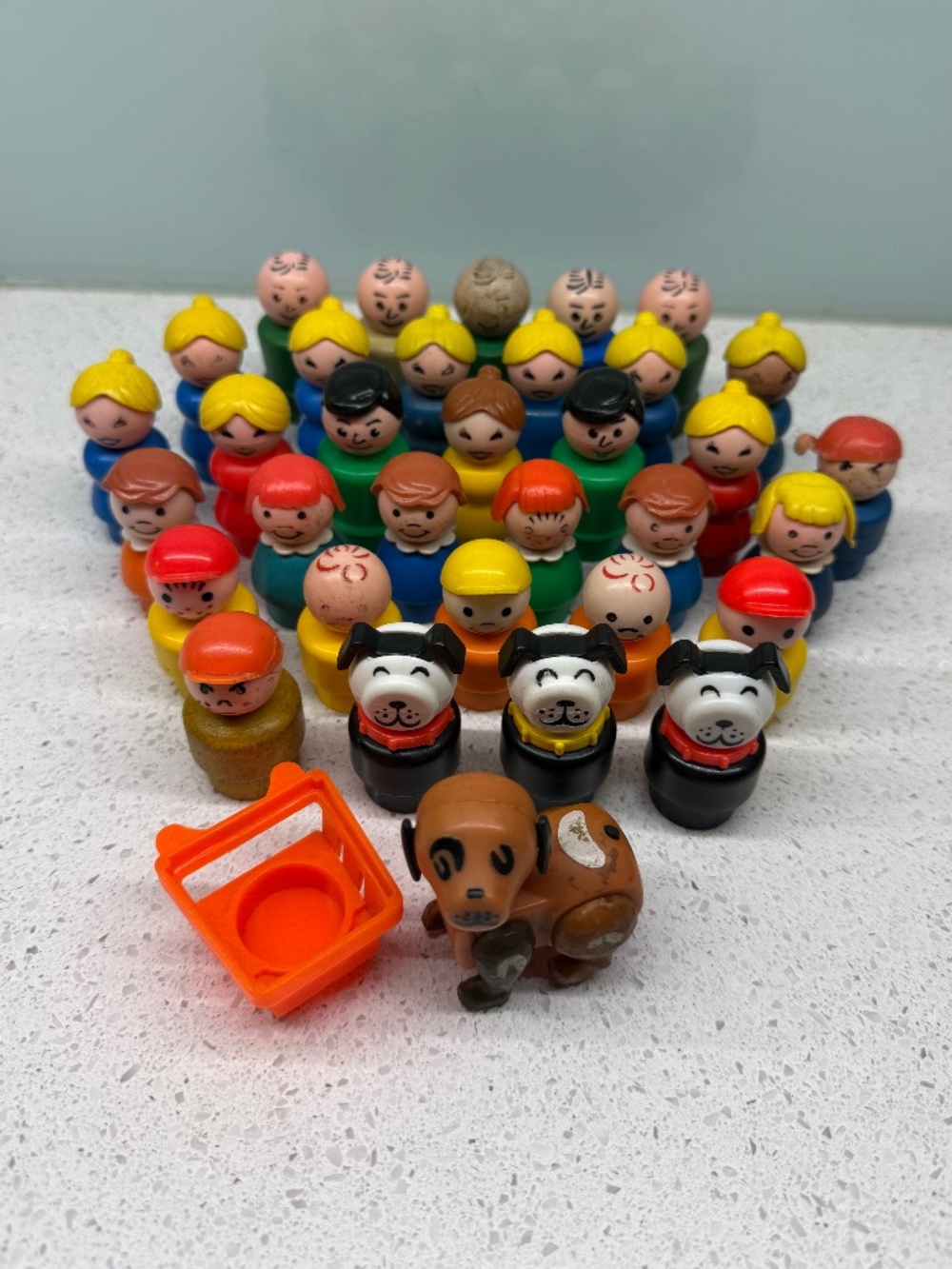 VINTAGE FISHER-PRICE LITTLE PEOPLE